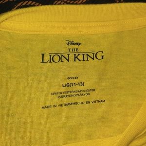T-shirt from the movie Lion King never worn before